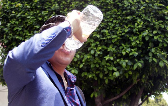 La Secretaría de Salud de la Ciudad de México (SEDESA-CDMX), emitió una alerta así como una serie de recomendaciones para evitar la deshidratación o enfermedades.