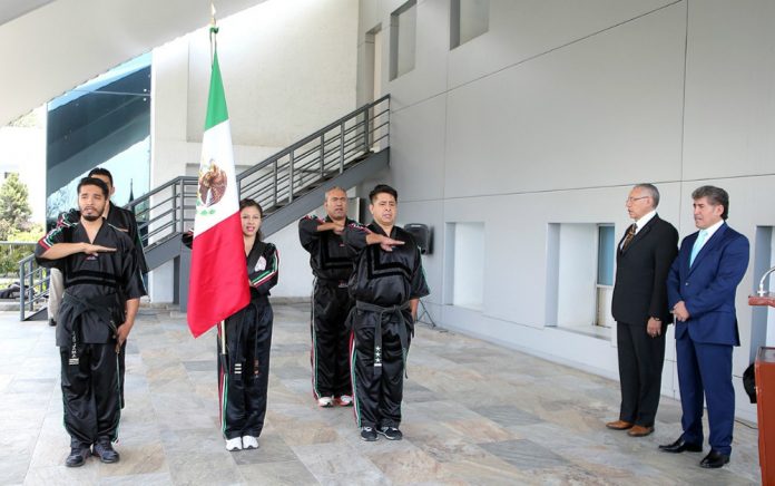 Fue abanderada la Selección Mexicana de Lima Lama que participará en los Juegos Europeos de Artes Marciales 2018.