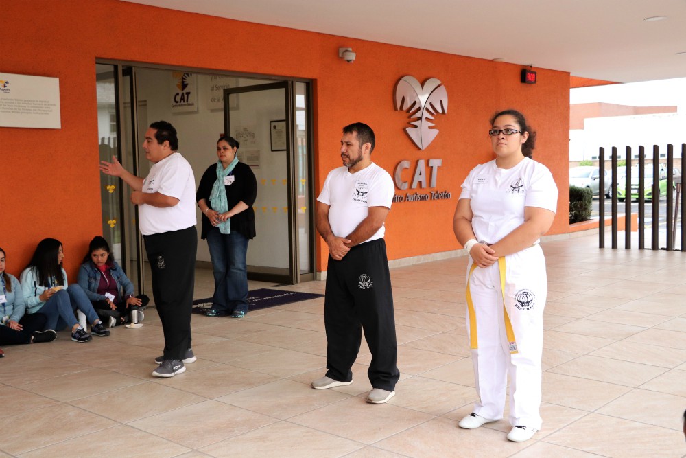 Interés de mujeres por conocer defensa personal con Federación Sudamericana  de Krav Maga