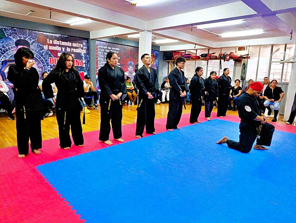 Lions Club se fortalece en Valle de Chalco con graduación de nueva generación de Cinturones Negros