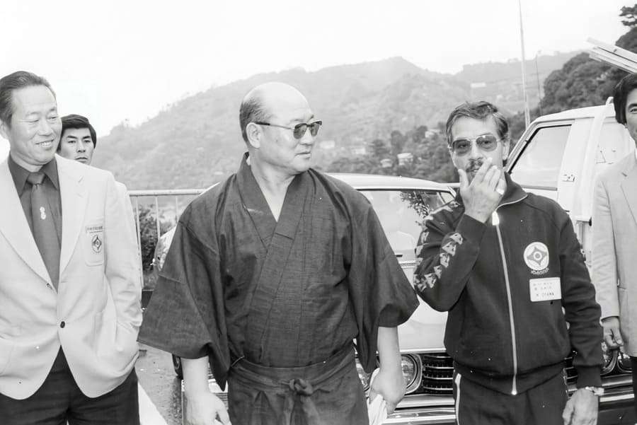 Sosai Mas Oyama con Shihan Gessi Krame. Cortesía.