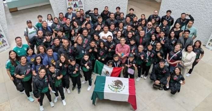 Equipo Mexicano de la WKU brilló en el Campeonato Mundial Berlín 2026 con 83 medallas El equipo tricolor de la WKU México logró 83 medallas en el Mundial de Berlín 2026.
