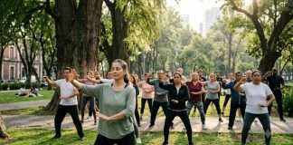 La meditación en movimiento del Taichi llegará al Bosque de Chapultepec Clase abierta de Taichi en la Fuente de Nezahualcóyotl del Bosque de Chapultepec.