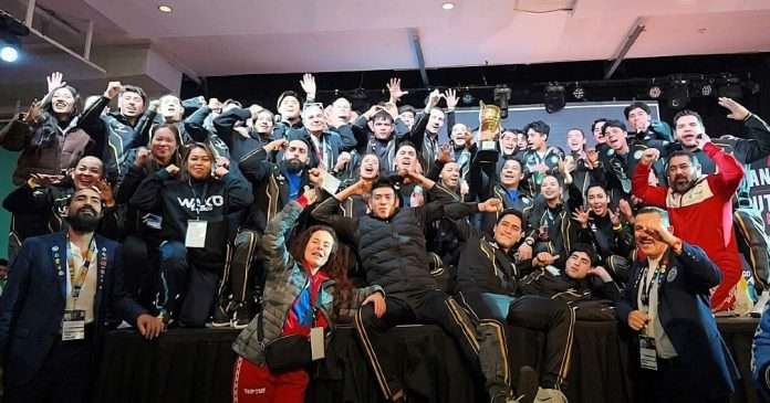 Atletas de la Selección Mexicana de Kickboxing en el podio del Panamericano Chile 2026.