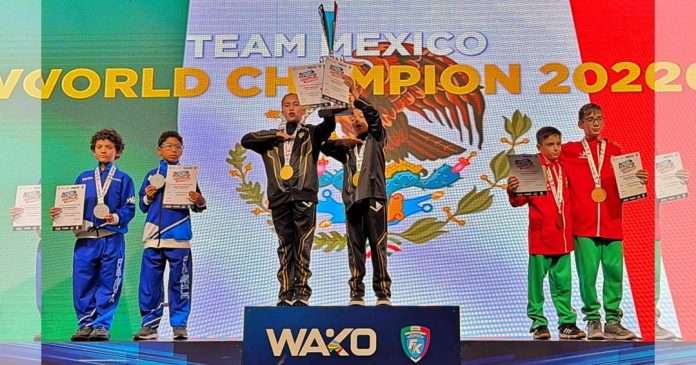 México Alcanza 19 Medallas en el Campeonato Mundial de Kickboxing Jesolo 2026 Selección Mexicana de Kickboxing celebra 19 medallas en el Campeonato Mundial Jesolo 2026.