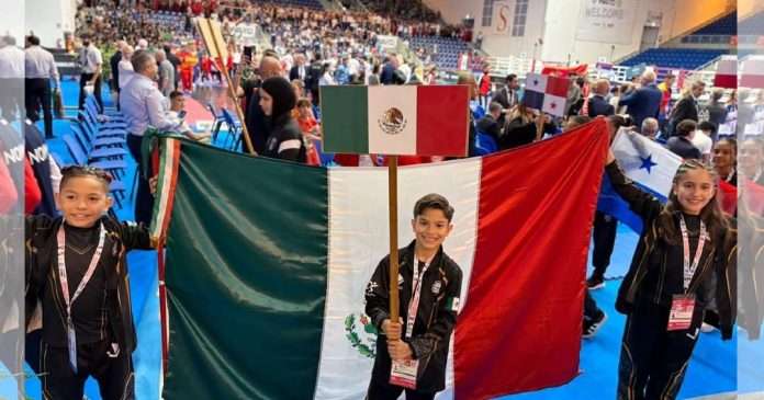México Eleva su Cosecha a 11 Medallas en el Mundial Infantil, Cadetes y Juniors de Kickboxing 2026 Selección Mexicana de Kickboxing festeja 11 medallas en el Mundial Jesolo 2026.