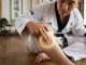 Secretos del Punto Maestro Zu San Li en Transmisión Especial de Acupuntura y Salud Ubicación del punto maestro Zu San Li de Acupuntura y Medicina Tradicional China.